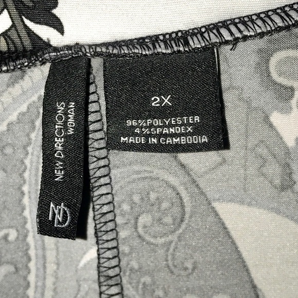 New Directions Blouse - Picture 3 of 5